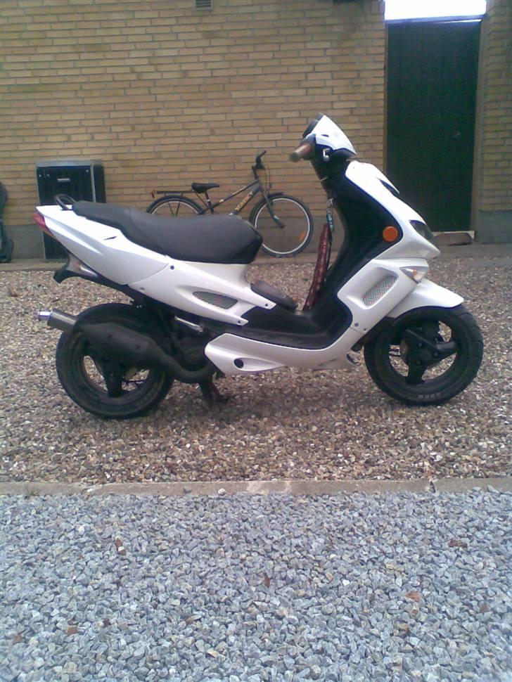 Peugeot Speedfight 2 (Bertha) -  Det er da blevet helt godt :D billede 14