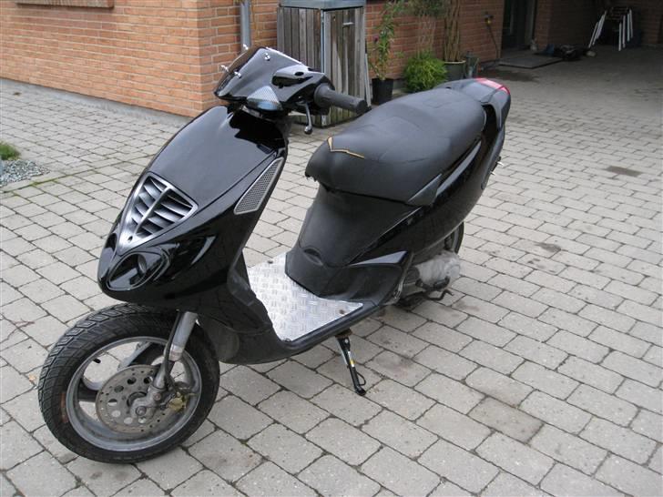 Piaggio nrg mc3 "kelly" bytte billede 3