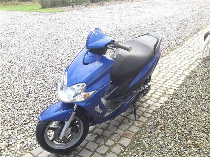 Yamaha jog r solgt. billede 11