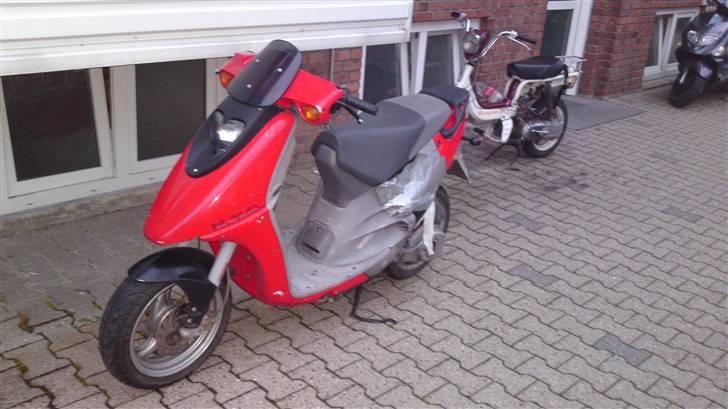 Derbi hunter (solgt) billede 2