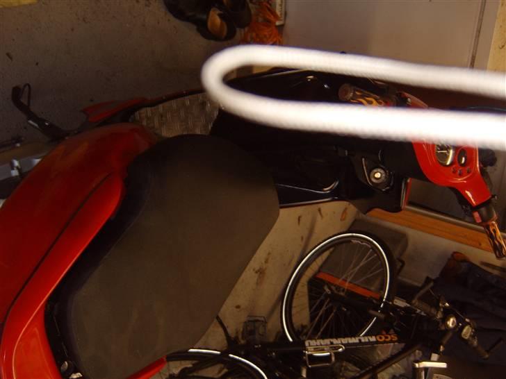 Yamaha jog r billede 2