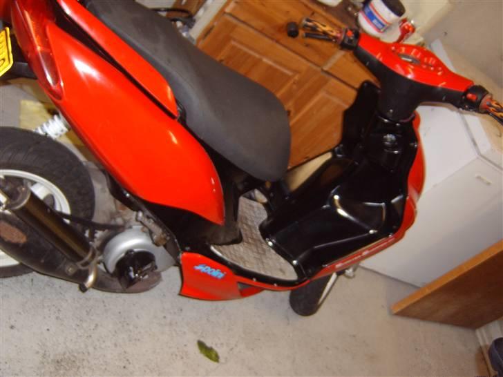 Yamaha jog r billede 3