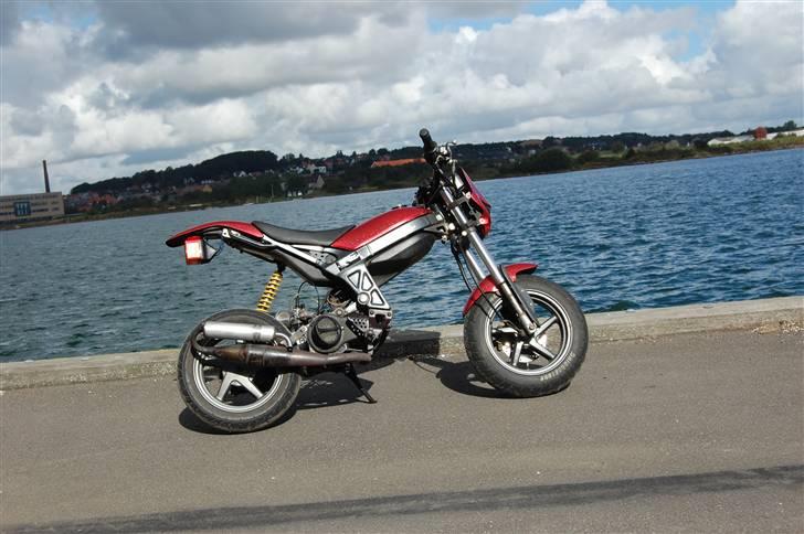 Suzuki Street Magic ( BYTTET )  billede 2