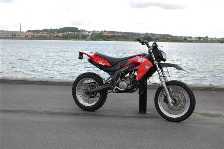 Aprilia Sx50 SOLGT billede 2