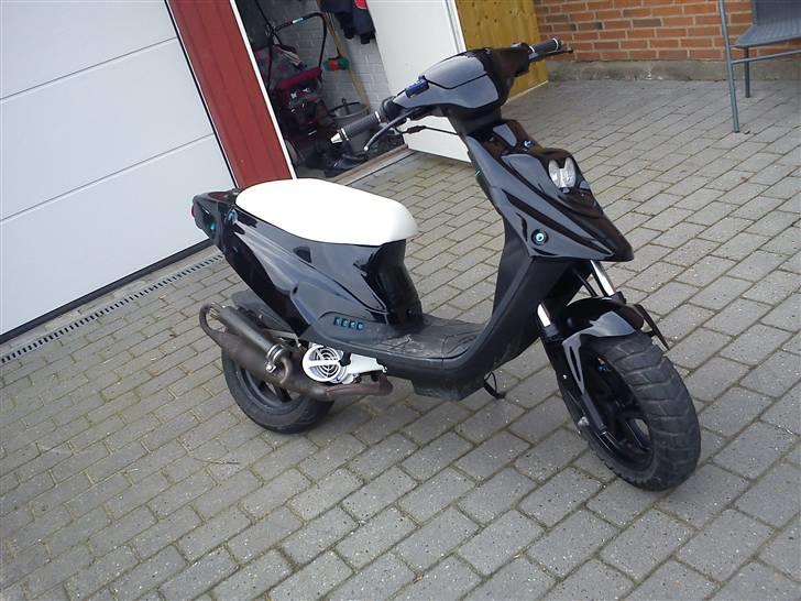 PGO Hot 50 byttet billede 15