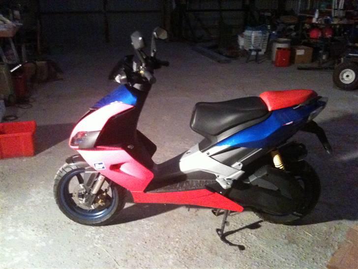 Aprilia sr 50 factory billede 2