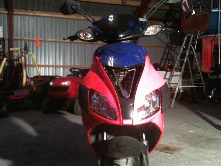 Aprilia sr 50 factory billede 4