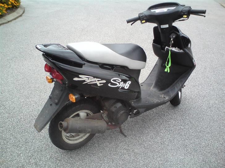 Honda SFX (stjålet og total smadret) billede 5