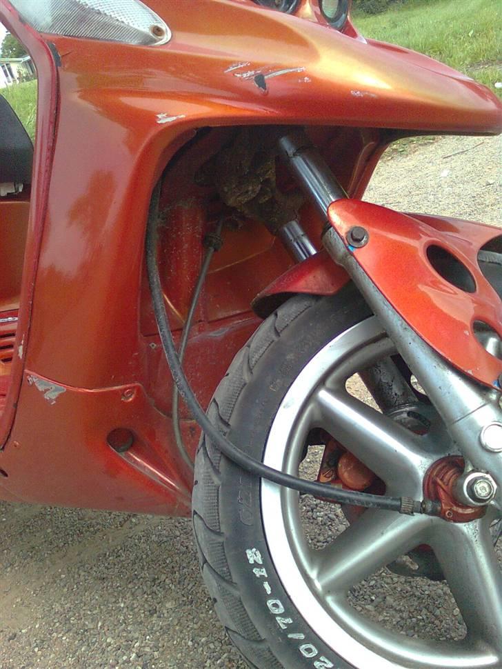 Yamaha spy (under ombygning) - billedere fra den gang hvor jeg købte den hvor den havde lidt skader billede 6