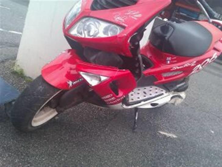 Peugeot Speedfight (TOTALSKADET) billede 13