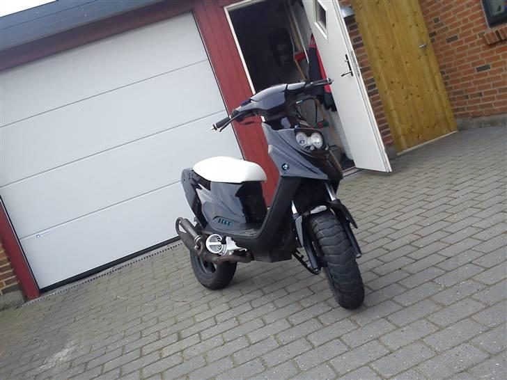 PGO Hot 50 byttet billede 18