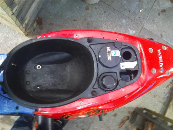 Aprilia Sonic /Neos- Ac ~ SOLGT - Sådan ser den ud nu (: ( 16. September 2010) billede 9