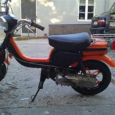 Suzuki fz50 (¯`·.¸¸.-Solgt