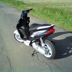 Yamaha Jog r