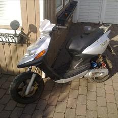 Yamaha bws ng (solgt)