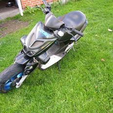 Yamaha slider