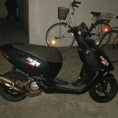 Aprilia Sonic AC (SOLGT)