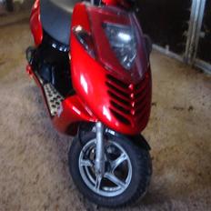 Aprilia sonic TP