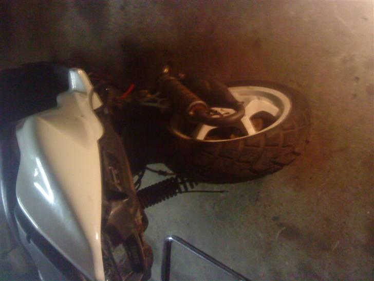 Yamaha aerox lc dd  billede 7