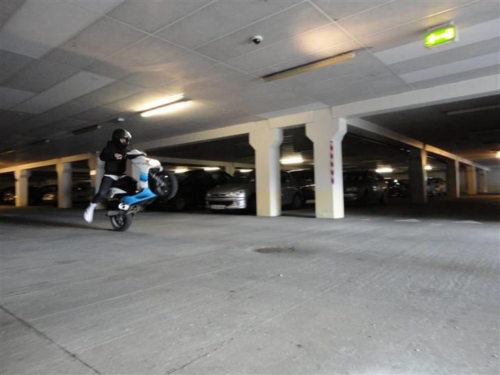 Yamaha Jog R ( byttet til sonic )  billede 4