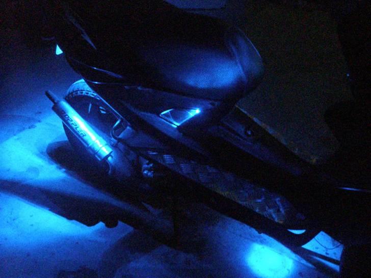 Yamaha aerox - så købte jeg nye dele :) billede 7