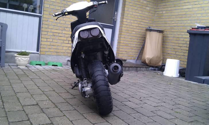 PGO Hot 50 solgt (5000kr.) billede 5