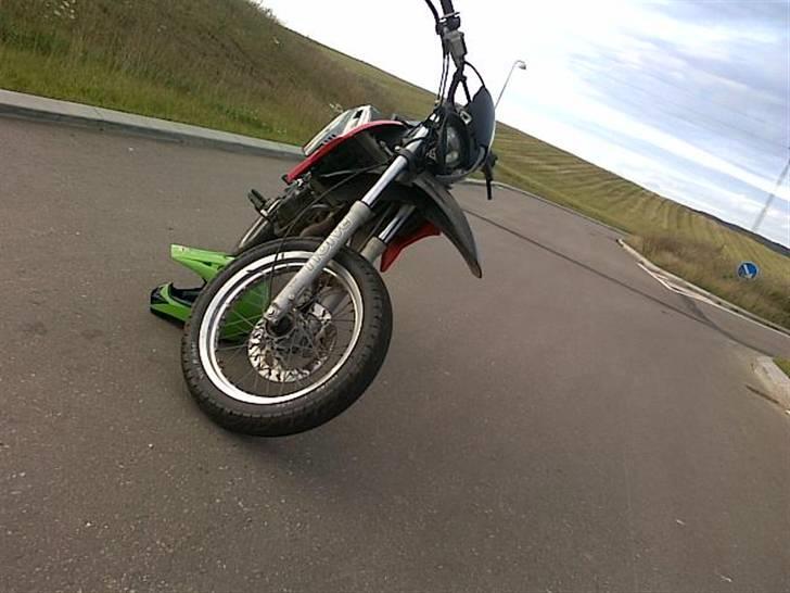 Gilera smt totalskadet billede 2