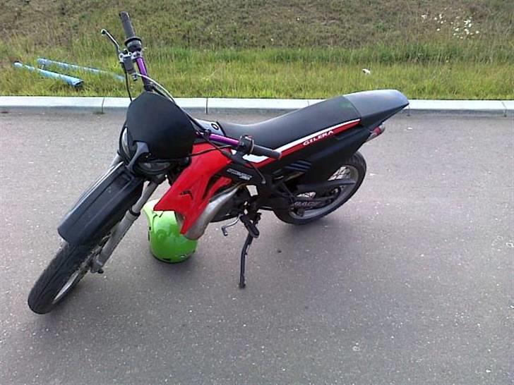Gilera smt totalskadet billede 3