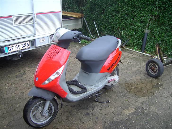Piaggio new zip billede 3