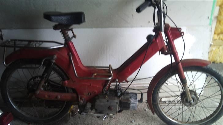Puch Maxi 2Gear (FØR) - Den er ik så pæn i nu men det bliver den ^^ billede 1