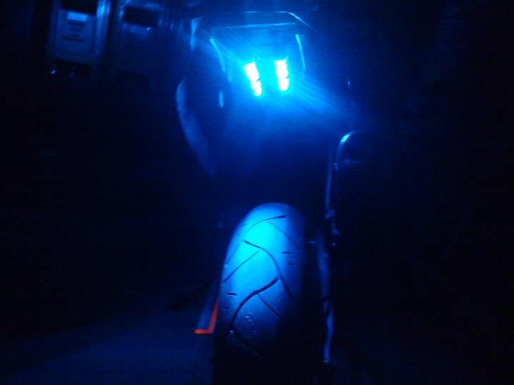 Derbi Senda Sm Extreme Solgt - blå neonlys bag i ;) billede 14