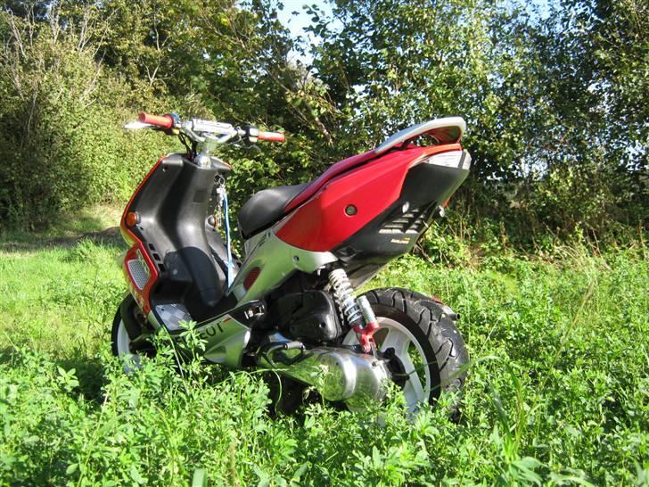 Peugeot sppedfight 2  ( solgt )  billede 16