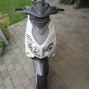 Peugeot speedfight 2