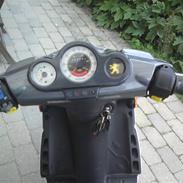 Peugeot speedfight 2