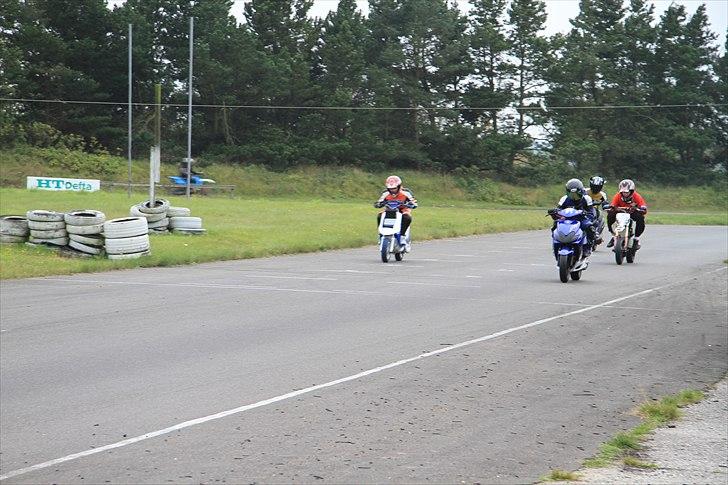 Yamaha Jog TeamCross 14.89hk billede 6