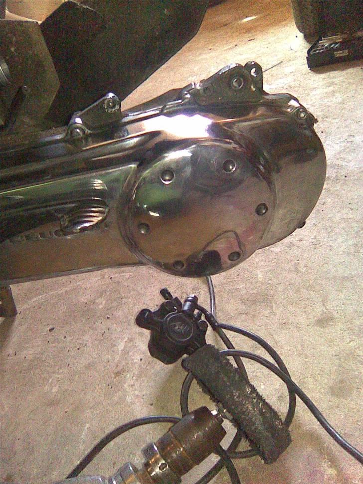 Peugeot Speedfight 2 (Bertha) - Synes da selv det er kommet til at se så nogenlunde ud :) billede 16