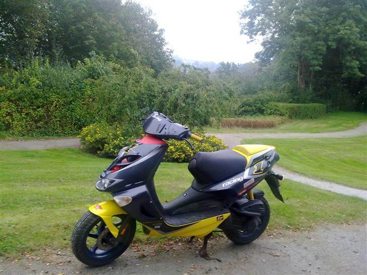 Aprilia SR 50 Ditech !!SOLGT!! billede 1