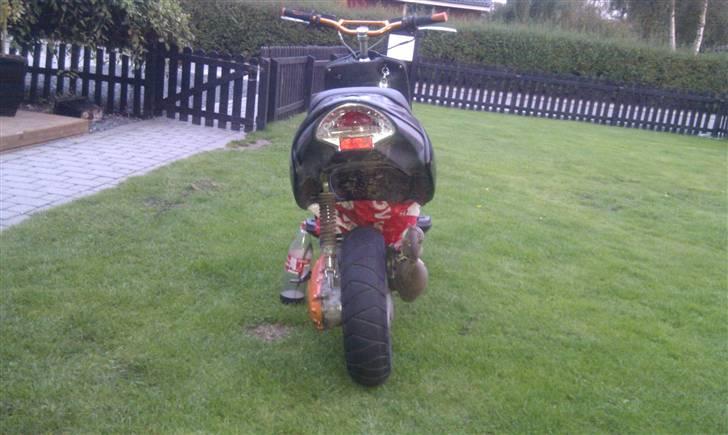 Aprilia Rally/sr50 AC DD TIL SALG - 3 gang den er blevet ændret.. Som den også står nu :) Plastikposen er midlertidigt til jeg får en bagskærm.. billede 15