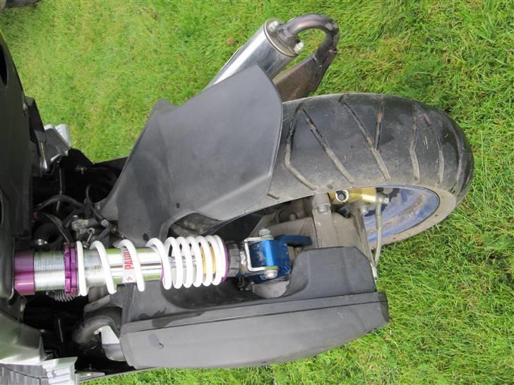 Aprilia SR 50 R FACTORY DITECH billede 3