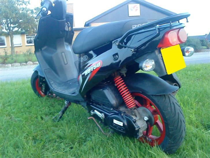 PGO Hot 50 billede 4