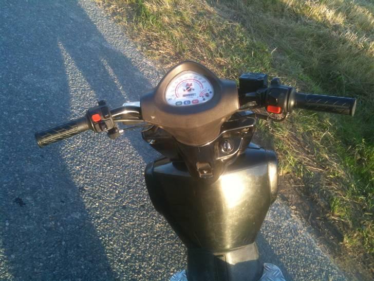 Yamaha slider (solgt) billede 9
