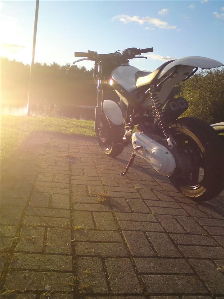 Suzuki Street Magic  >>SOLGT<< billede 4