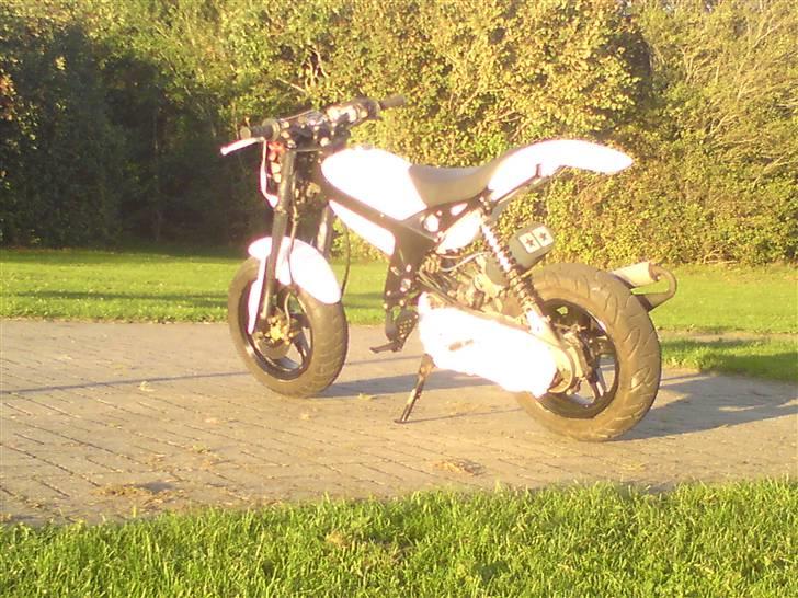 Suzuki Street Magic  >>SOLGT<< billede 5