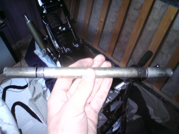 Suzuki street magic (AC) **SOLGT** - rør ved motor ophæng skulle laves mindre pga ellers vil det ikke passer over på stellet billede 4