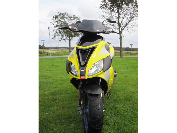 Aprilia SR 50 R FACTORY DITECH billede 1