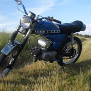 Yamaha 4 gear