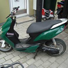 Yamaha jog r (solgt)