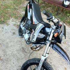 Derbi senda sm SOLGT