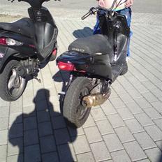 PGO hot 50 Elly byttet