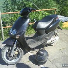 Yamaha neos solgt